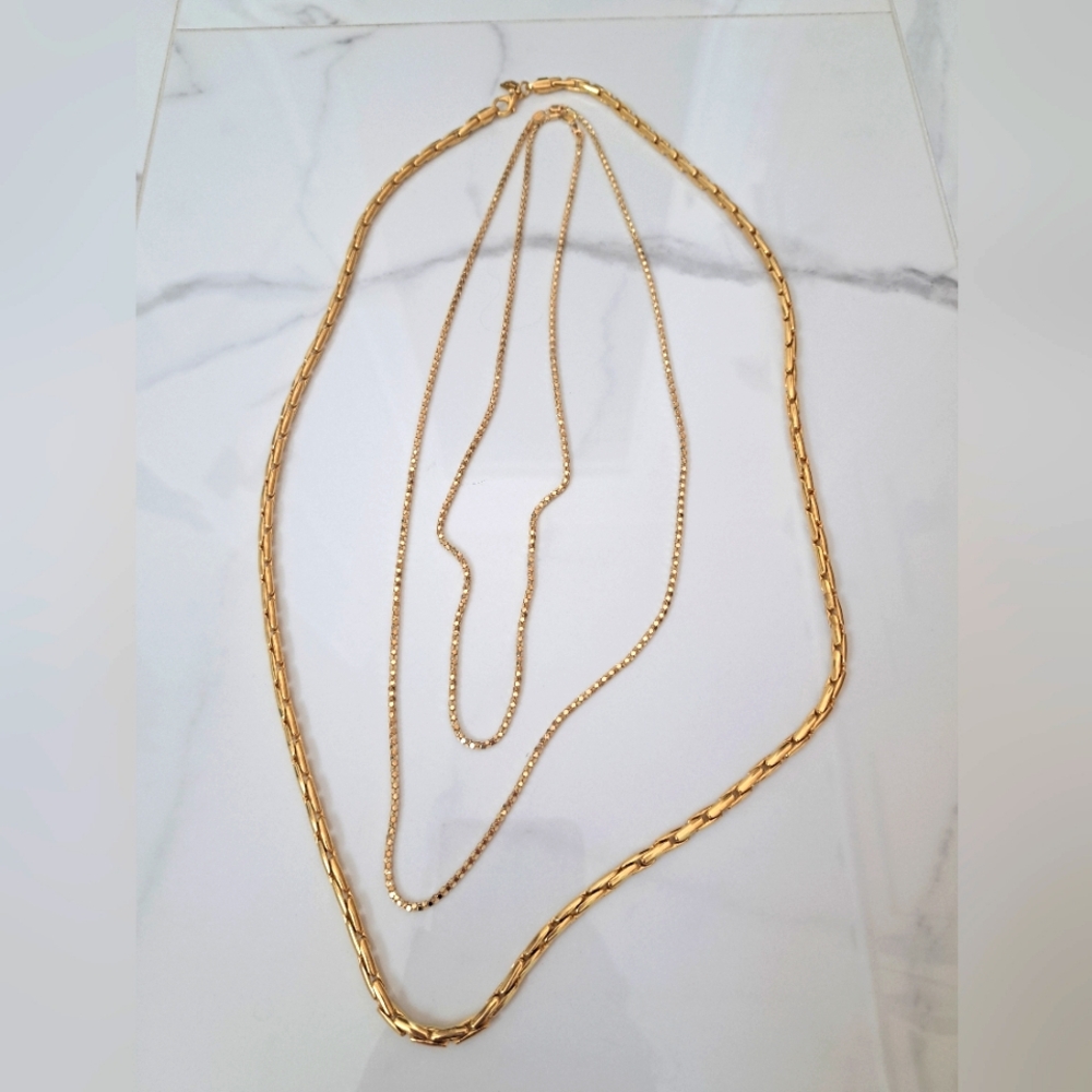 Gold chain necklace set